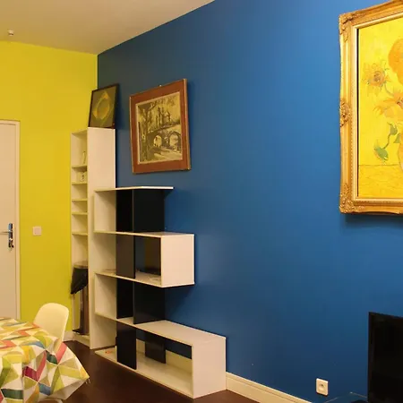 Colored Appt To Beaugrenelle Apartment *