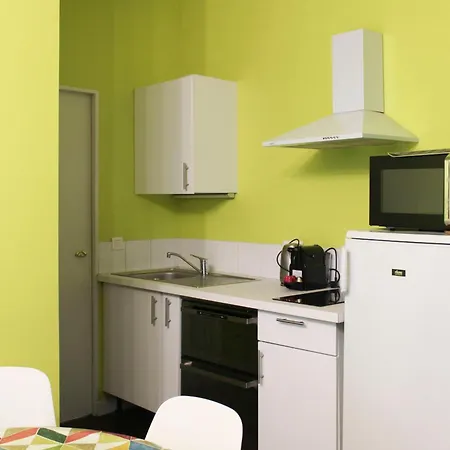 Colored Appt To Beaugrenelle Париж